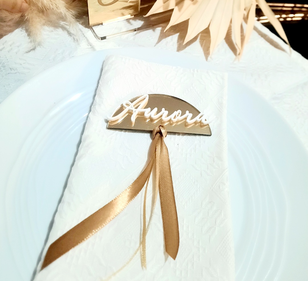 Segnaposti per matrimonio in plexiglass oro specchio – Blackberries Officine Grafiche